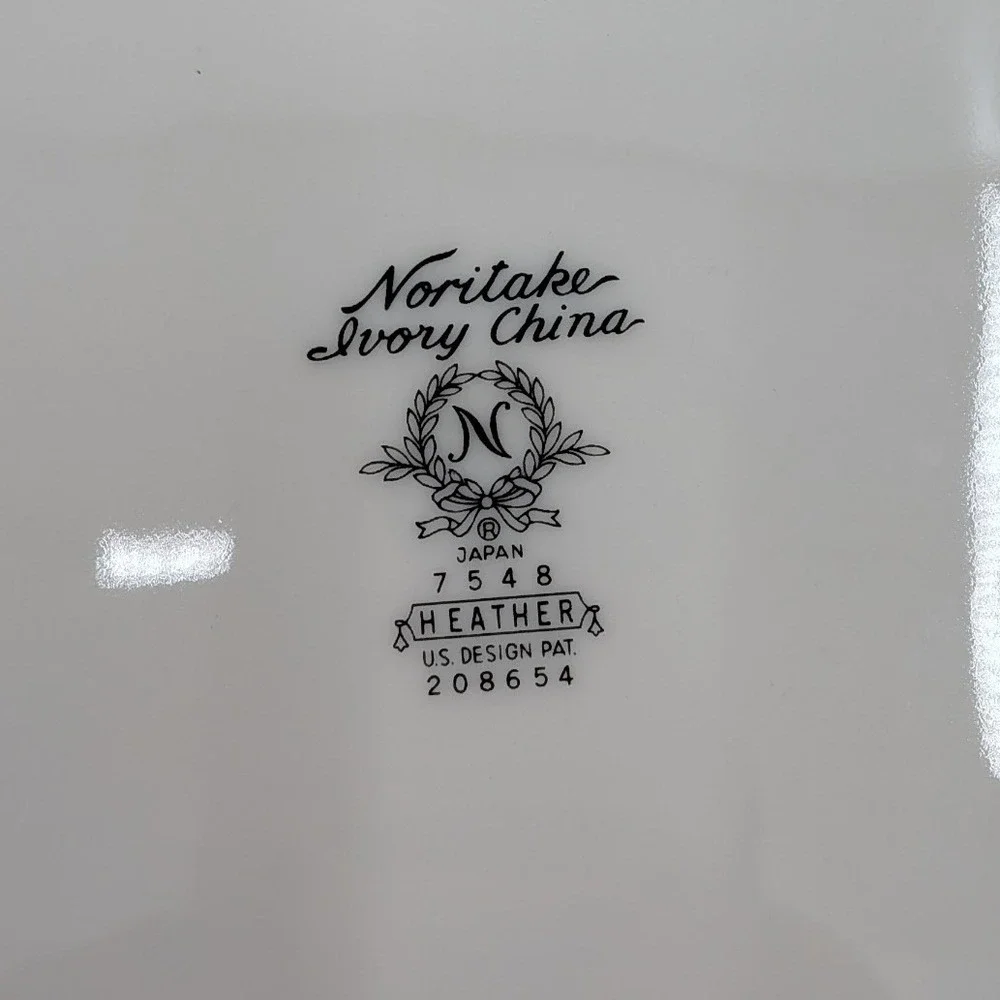 2 Vintage Noritake IvoryChina #7548 DinnerPlates 10